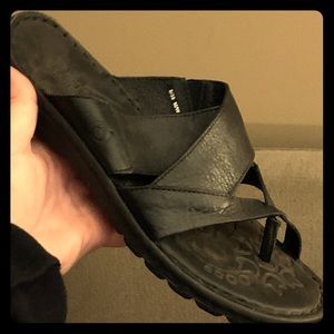 Born leather Sandals